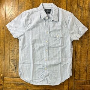 Abercrombie and Fitch Mens Short Sleeve Vertical Striped Button Down Size Medium